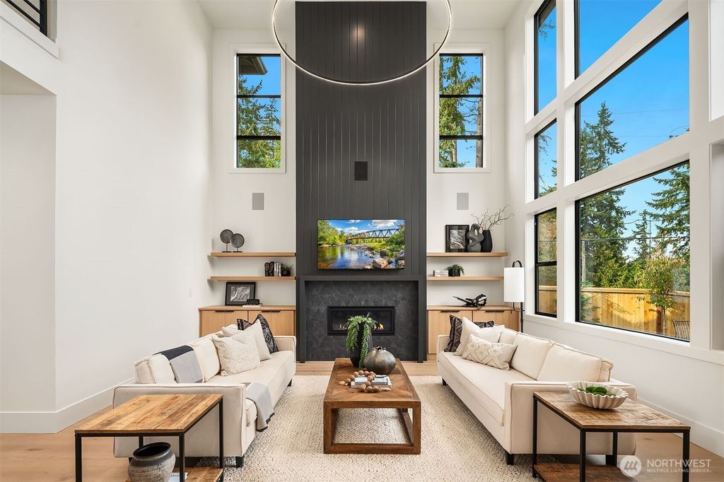 Photo of 15108 SE 41st Place, Bellevue, WA 98006 (MLS # 2461565)