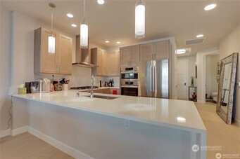 4907 Main Street 312