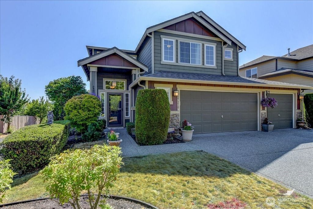 Photo of 27210 104th Avenue SE, Kent, WA 98030 (MLS # 2414672)