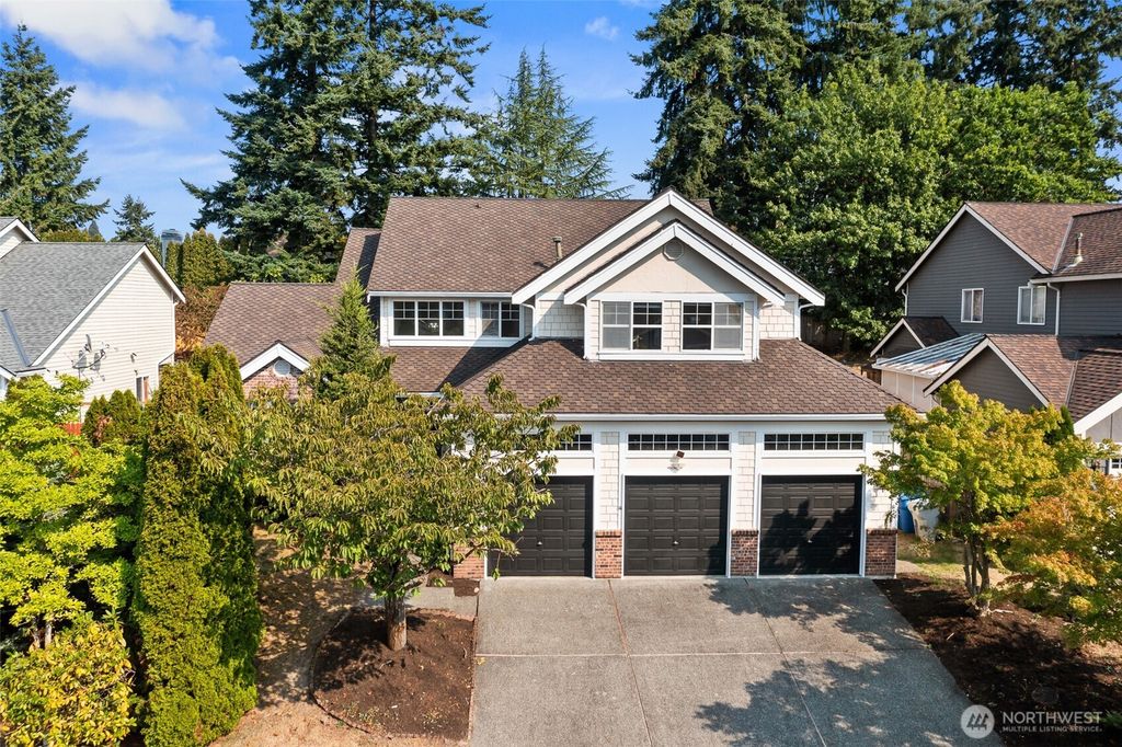 Photo of 20322 102nd Avenue SE, Kent, WA 98031 (MLS # 2423452)