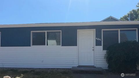 Photo of 404 S Division Lane, Tacoma, WA 98418 (MLS # 2556271)