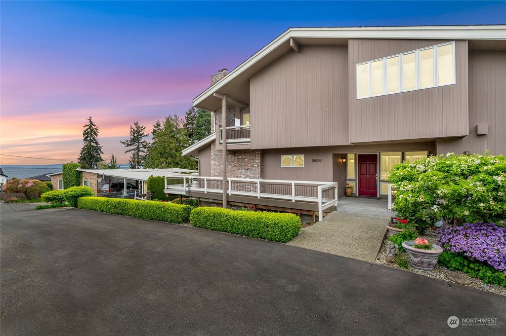 Photo of 18829 Sound View Place, Edmonds, WA 98020 (MLS # 2239832)