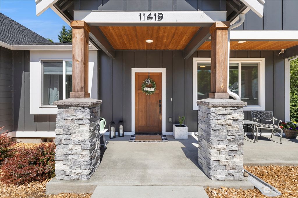 Photo of 11419 115th Street St NE, Lake Stevens, WA 98258 (MLS # 2263249)