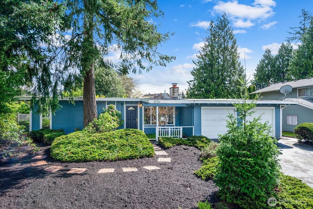 Photo of 20906 125th Avenue SE, Kent, WA 98031 (MLS # 2356932)