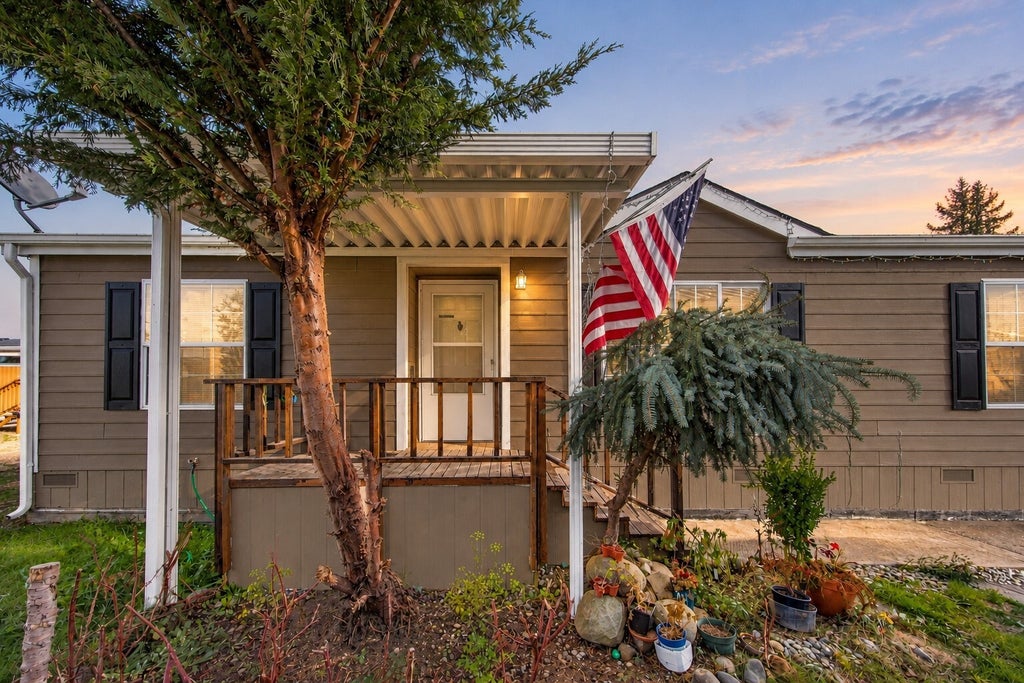Photo of 8915 Wilkensen Road #2A, Yelm, WA 98597 (MLS # 2597155)