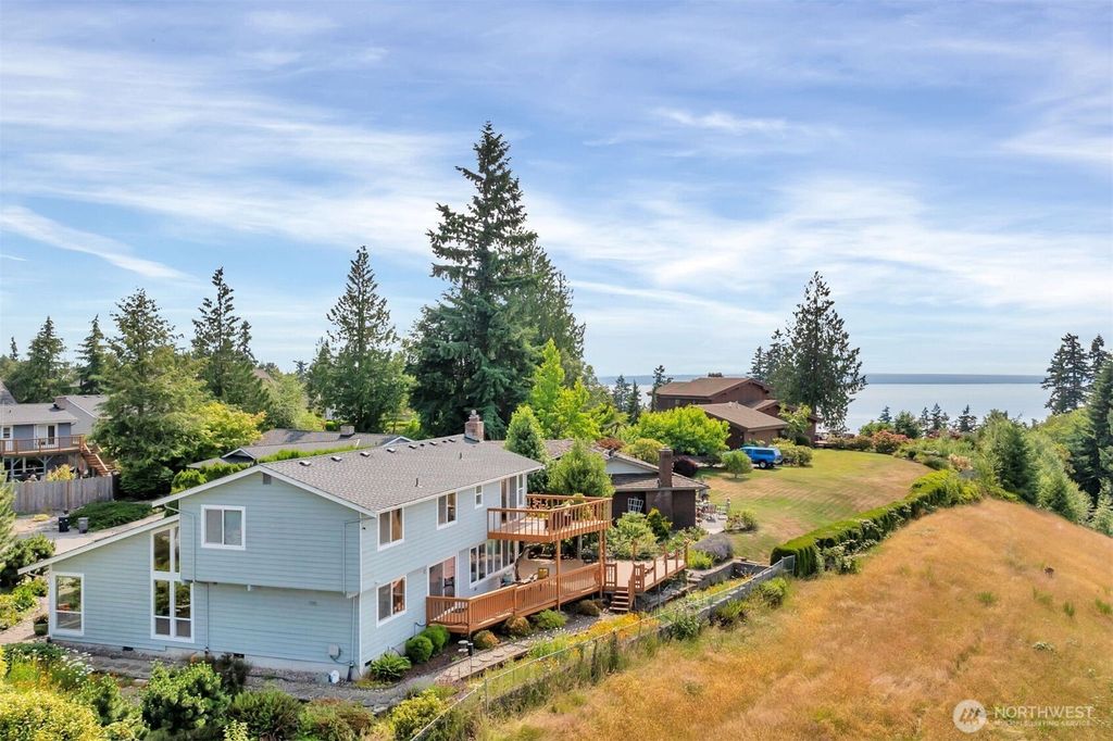 Photo of 14007 65th Place W, Edmonds, WA 98026 (MLS # 2397589)