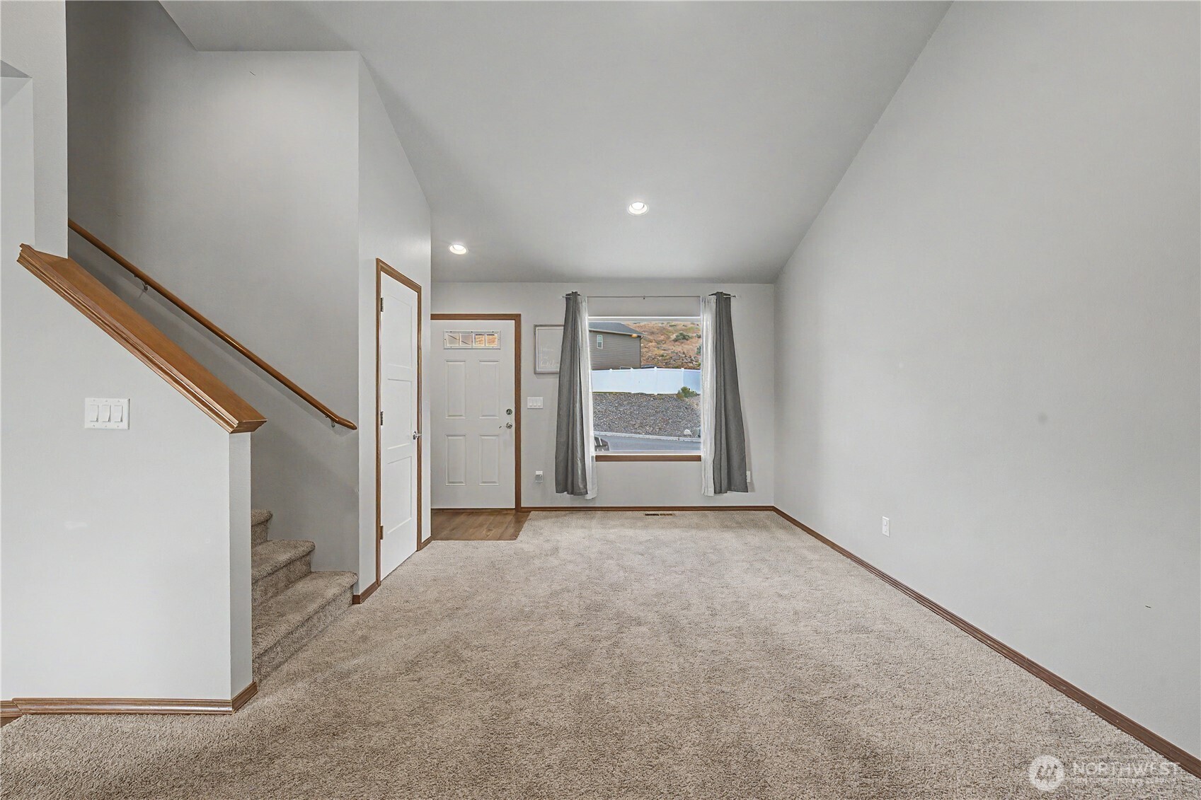 116 George Loop