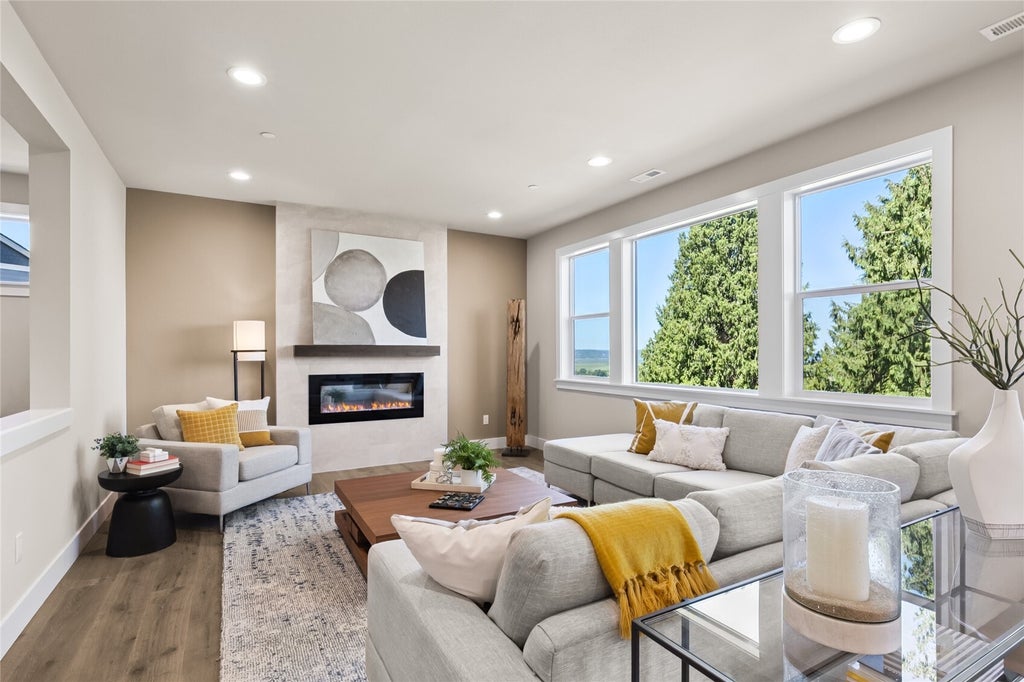 Photo of 4994 237th Court SE #13, Issaquah, WA 98029 (MLS # 2595156)