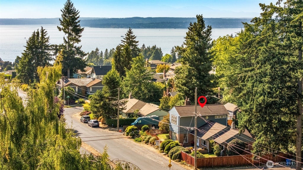 Photo of 12703 4th Avenue NW, Seattle, WA 98177 (MLS # 2586036)