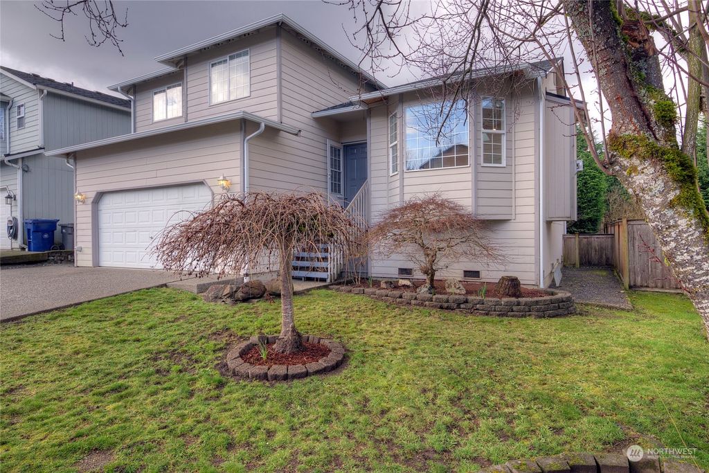 Photo of 12628 21st Ave SE Avenue SE, Everett, WA 98208 (MLS # 2197066)