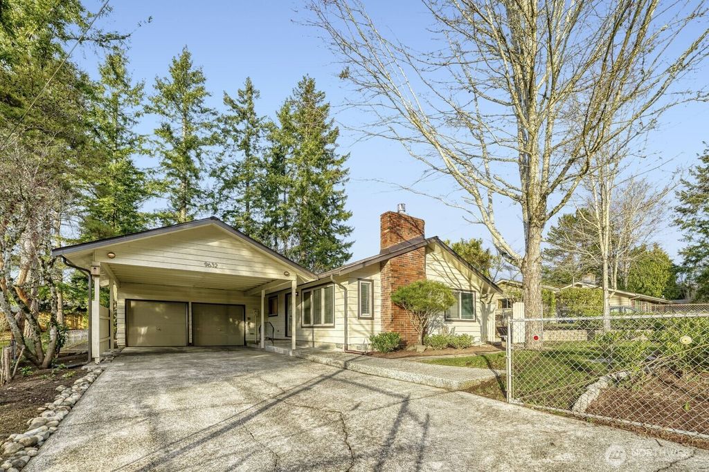 Photo of 9632 S 216th St St, Kent, WA 98031 (MLS # 2472779)