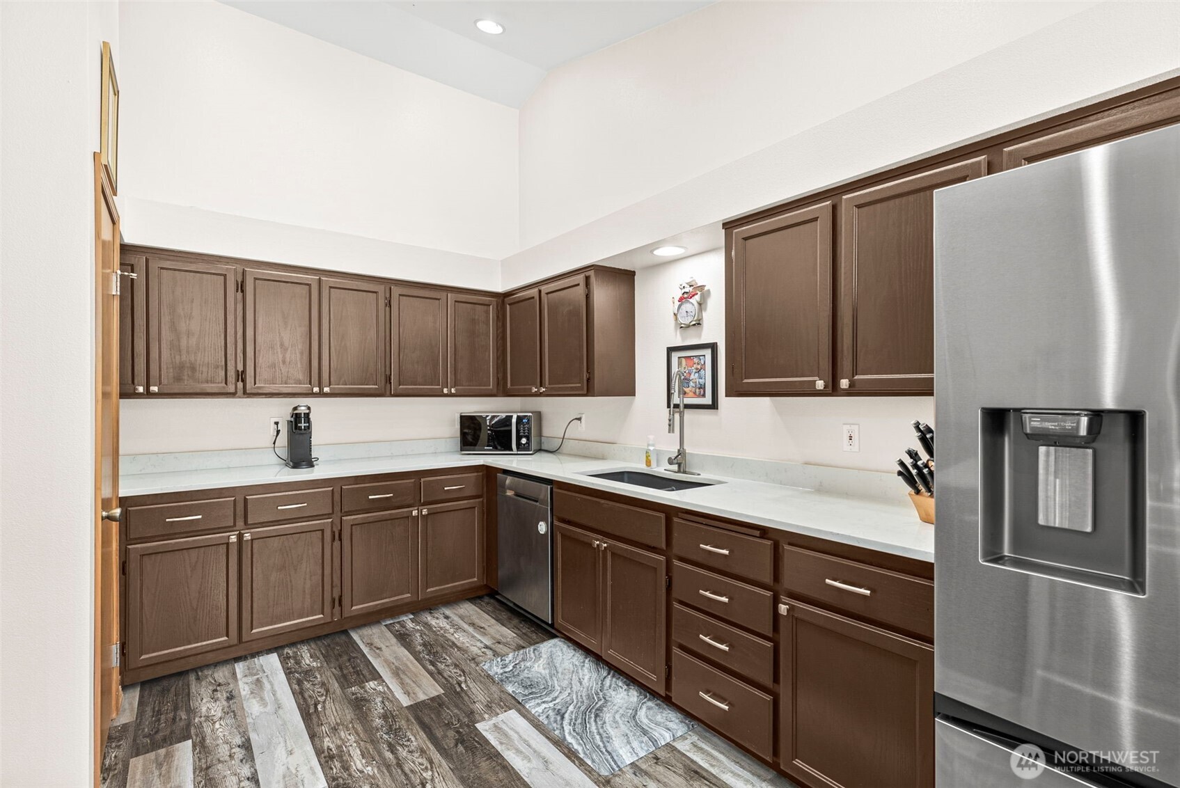 2306 215th Street E