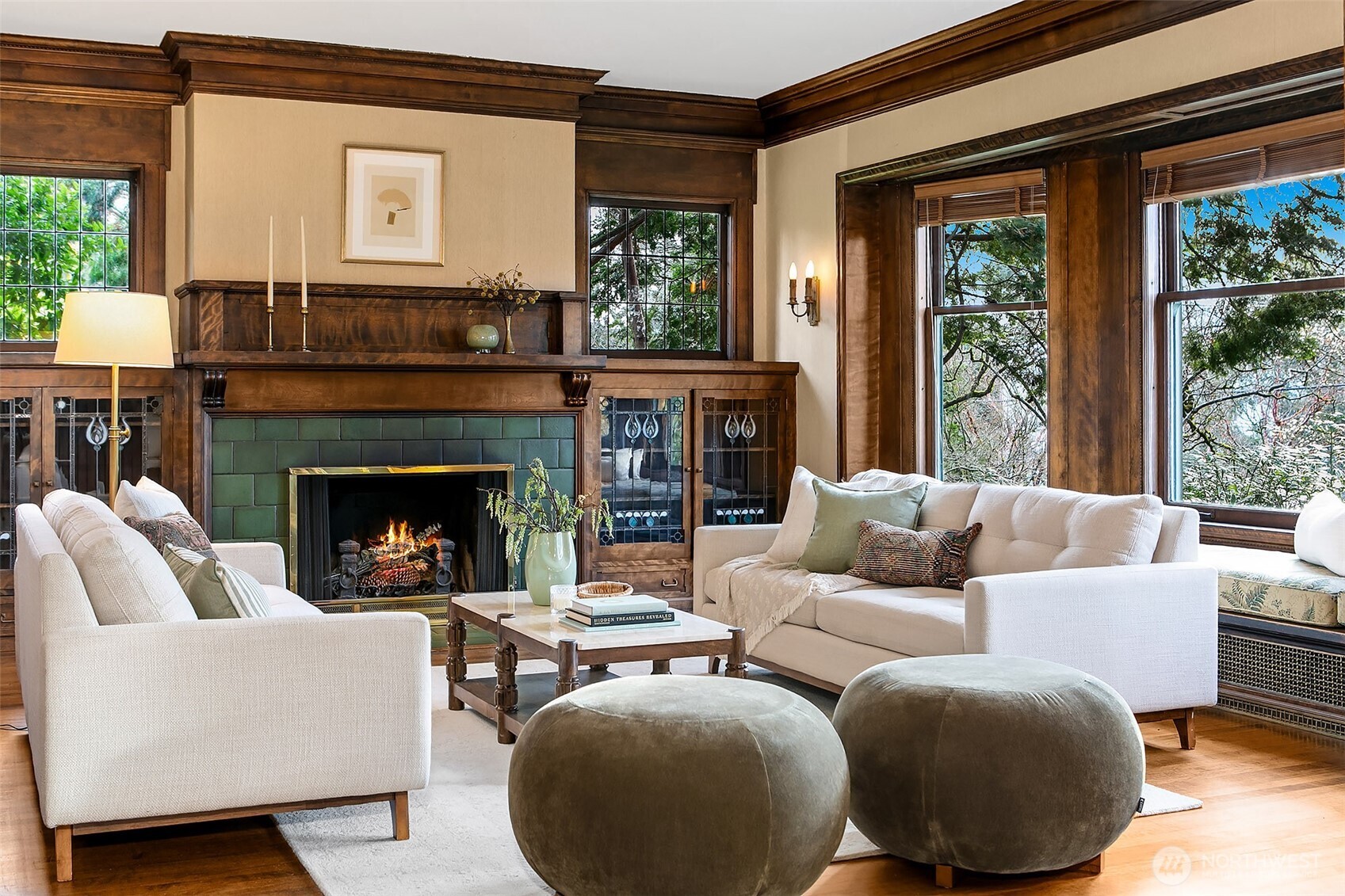 942 Harvard Avenue E