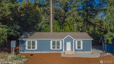 Photo of 30416 59th Avenue S, Roy, WA 98580 (MLS # 2585848)