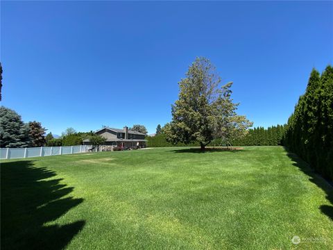 A home in East Wenatchee