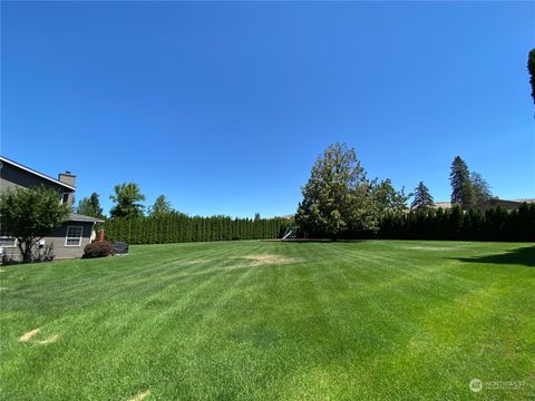 A home in East Wenatchee