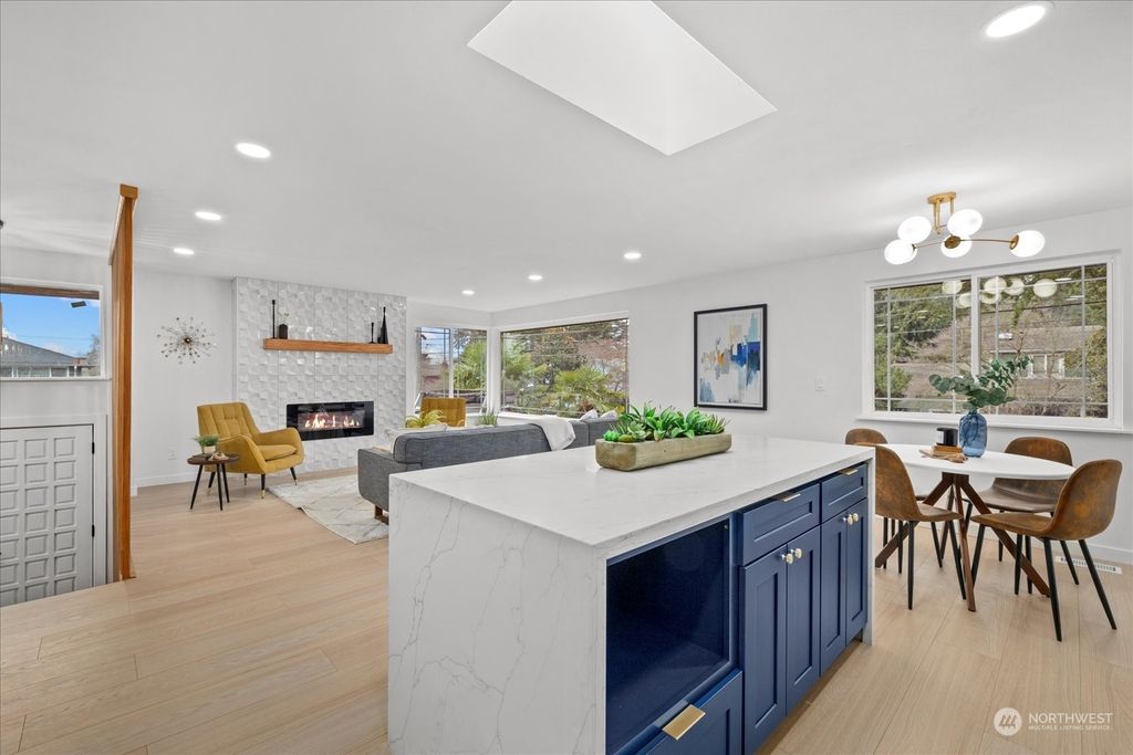 Photo of 7530 43rd Avenue NE, Seattle, WA 98115 (MLS # 2314171)