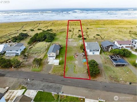 Photo of 34213 G Street, Ocean Park, WA 98640 (MLS # 2456521)
