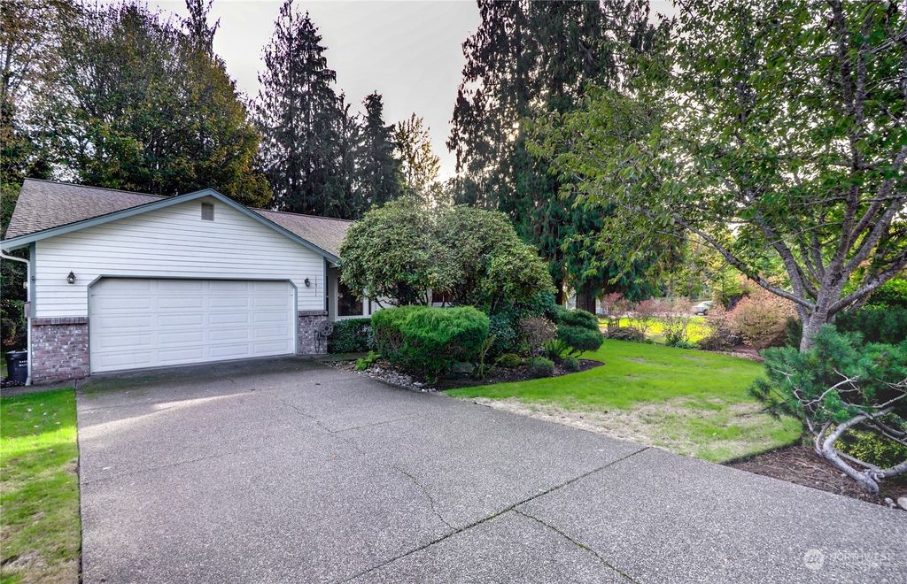 Photo of 11911 205th Drive SE, Snohomish, WA 98290 (MLS # 2173502)