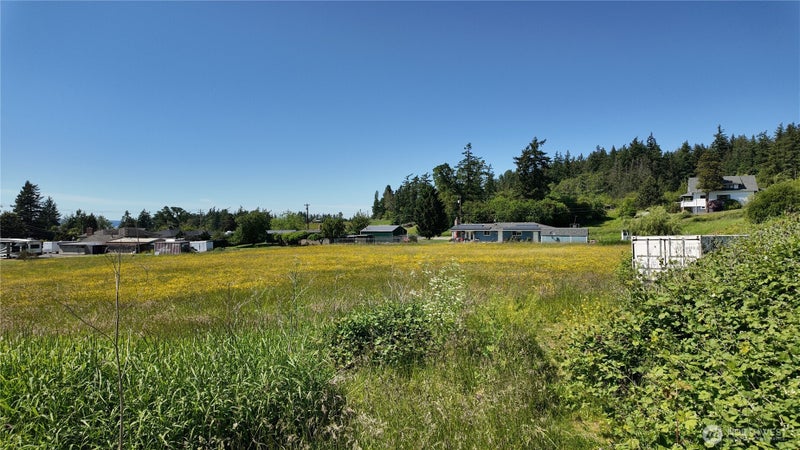8915 286th Place NW