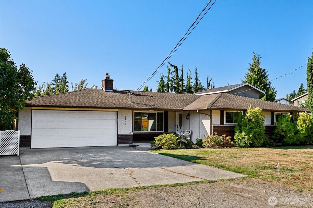 Photo of 5318 91st Street NE, Marysville, WA 98270 (MLS # 2433911)
