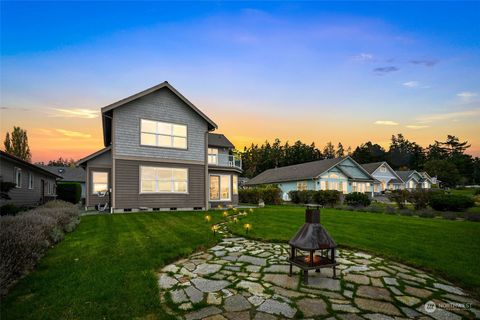 A home in Oak Harbor