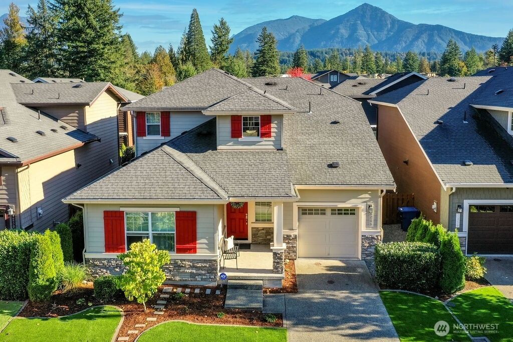 Photo of 1244 Little Si Avenue SE, North Bend, WA 98045 (MLS # 2445584)