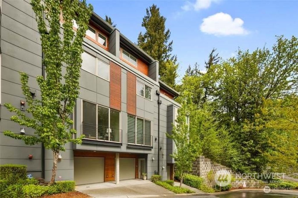 Photo of 4278 213th Place SE, Issaquah, WA 98029 (MLS # 2267472)