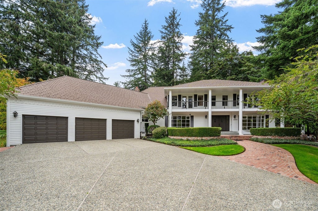 Photo of 18810 NE 150th Court, Woodinville, WA 98072 (MLS # 2587240)