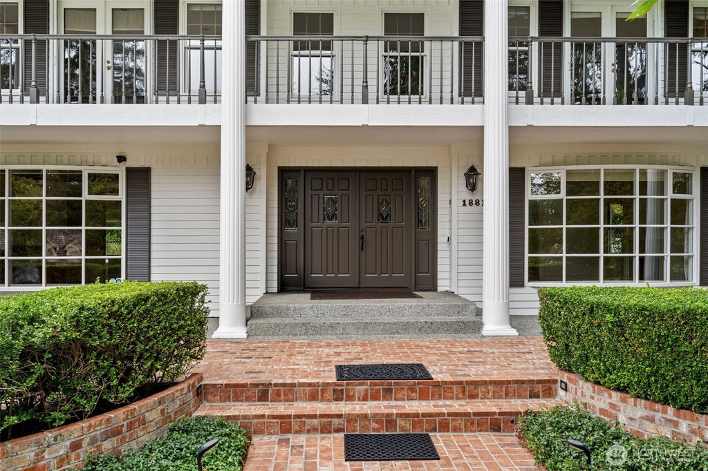 Photo of 18810 NE 150th Court, Woodinville, WA 98072 (MLS # 2587240)