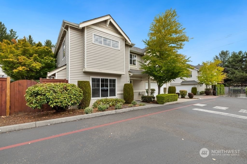 Photo of 31047 123rd Lane SE #63, Auburn, WA 98092 (MLS # 2279726)