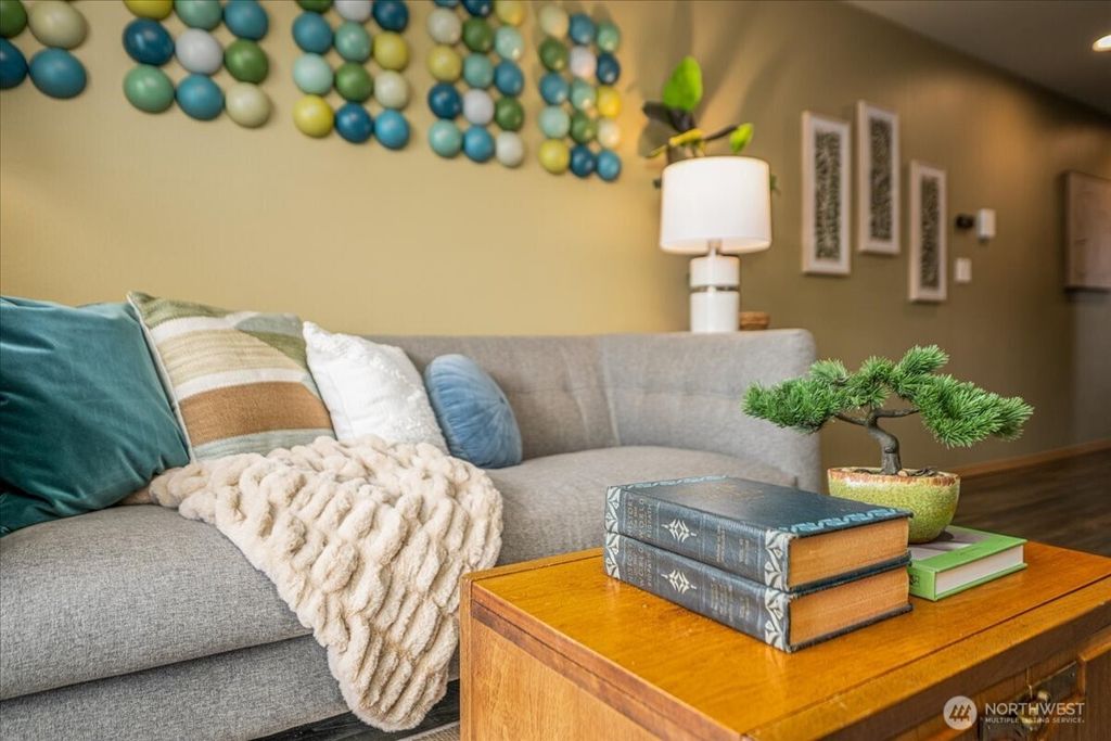 Photo of 3435 California Avenue SW #405, Seattle, WA 98116 (MLS # 2357072)