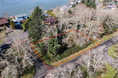 Photo of 698 Fern Court SE, Ocean Shores, WA 98569 (MLS # 2492106)