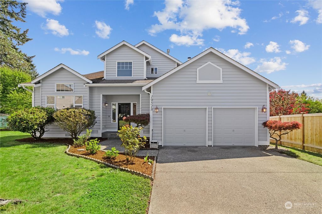 Photo of 19518 6th Avenue S, Des Moines, WA 98148 (MLS # 2065651)