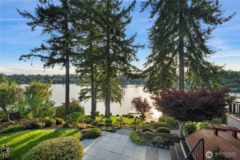 Photo of 2804 179th Ave E Ave, Lake Tapps, WA 98391 (MLS # 2434860)