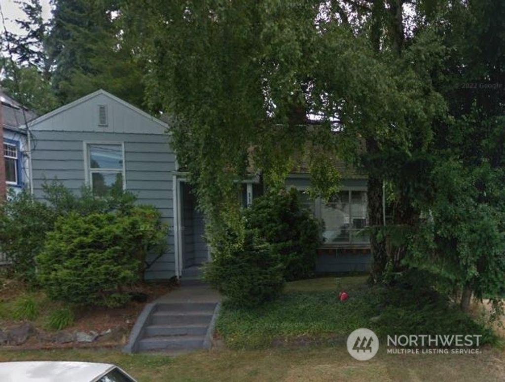 Photo of 11026 Evanston Avenue N, Seattle, WA 98133 (MLS # 2314361)