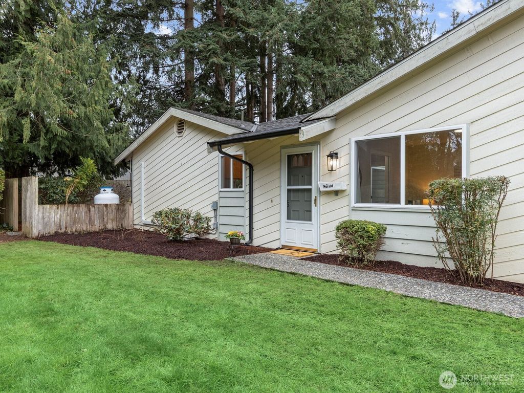 Photo of 8405 55th Avenue NE #10, Marysville, WA 98270 (MLS # 2481691)