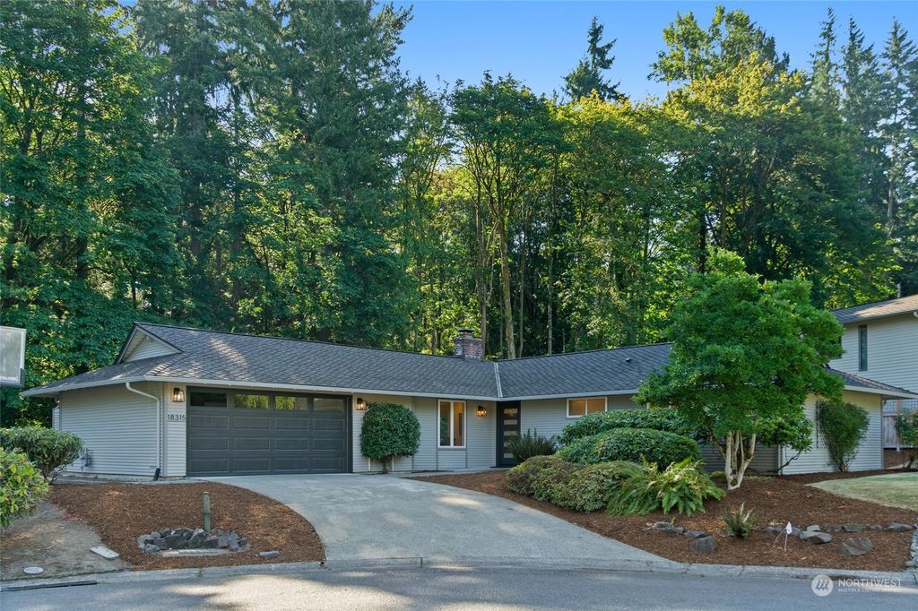 Photo of 18315 NE 25th Street, Redmond, WA 98052 (MLS # 2152082)