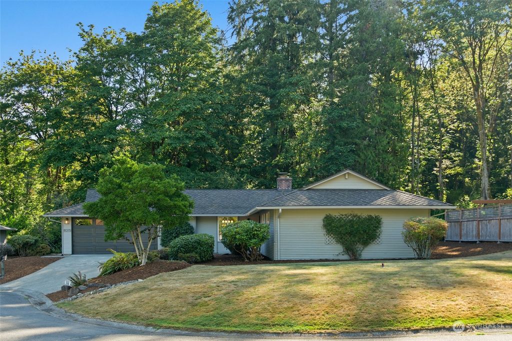 Photo of 18315 NE 25th Street, Redmond, WA 98052 (MLS # 2152082)