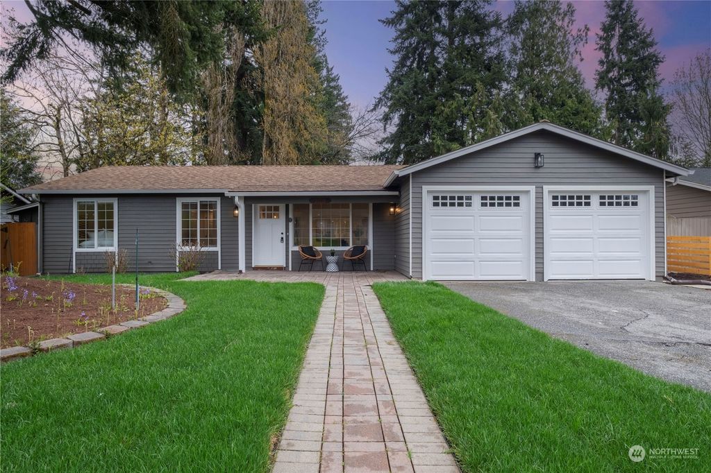 Photo of 21213 3rd Avenue W, Bothell, WA 98021 (MLS # 2219402)