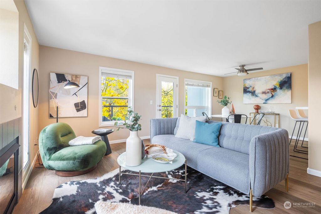 Photo of 3435 California Avenue SW #306, Seattle, WA 98116 (MLS # 2307795)