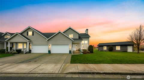 Photo of 1725 Harrison Pl #106, Lynden, WA 98264 (MLS # 2486335)