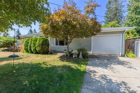 Photo of 1815 Curtis Court SE, Lacey, WA 98503 (MLS # 2567536)