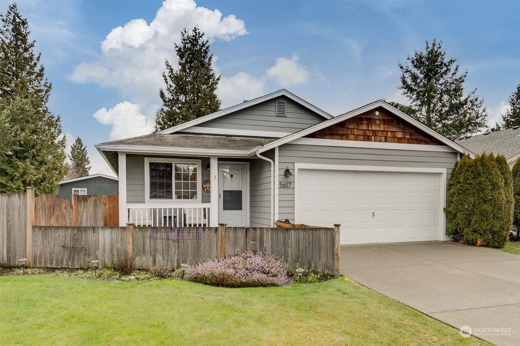Photo of 5617 101st Place NE, Marysville, WA 98270 (MLS # 2041346)