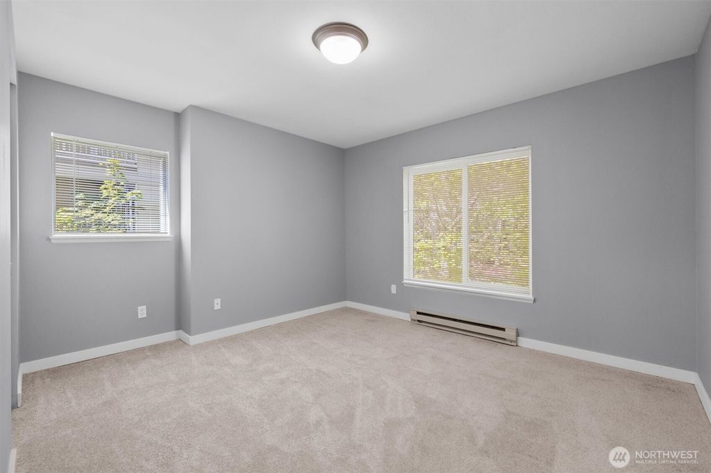 listing image 9366204550308554229