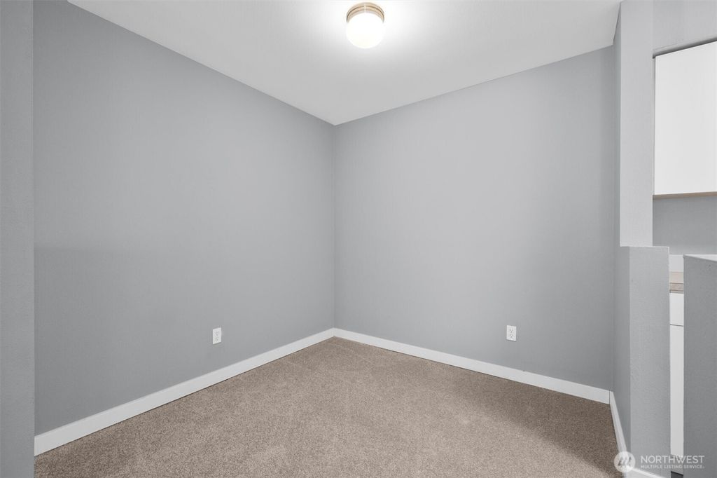 listing image 9368172240499035425