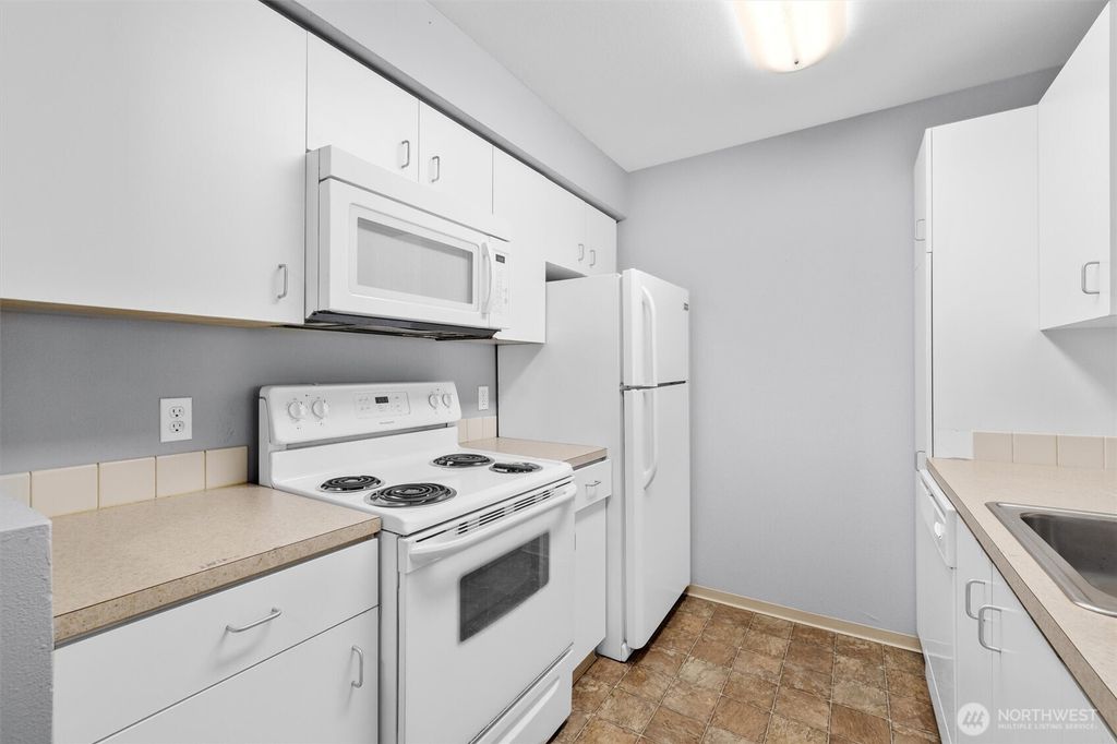listing image 9367747129506691154