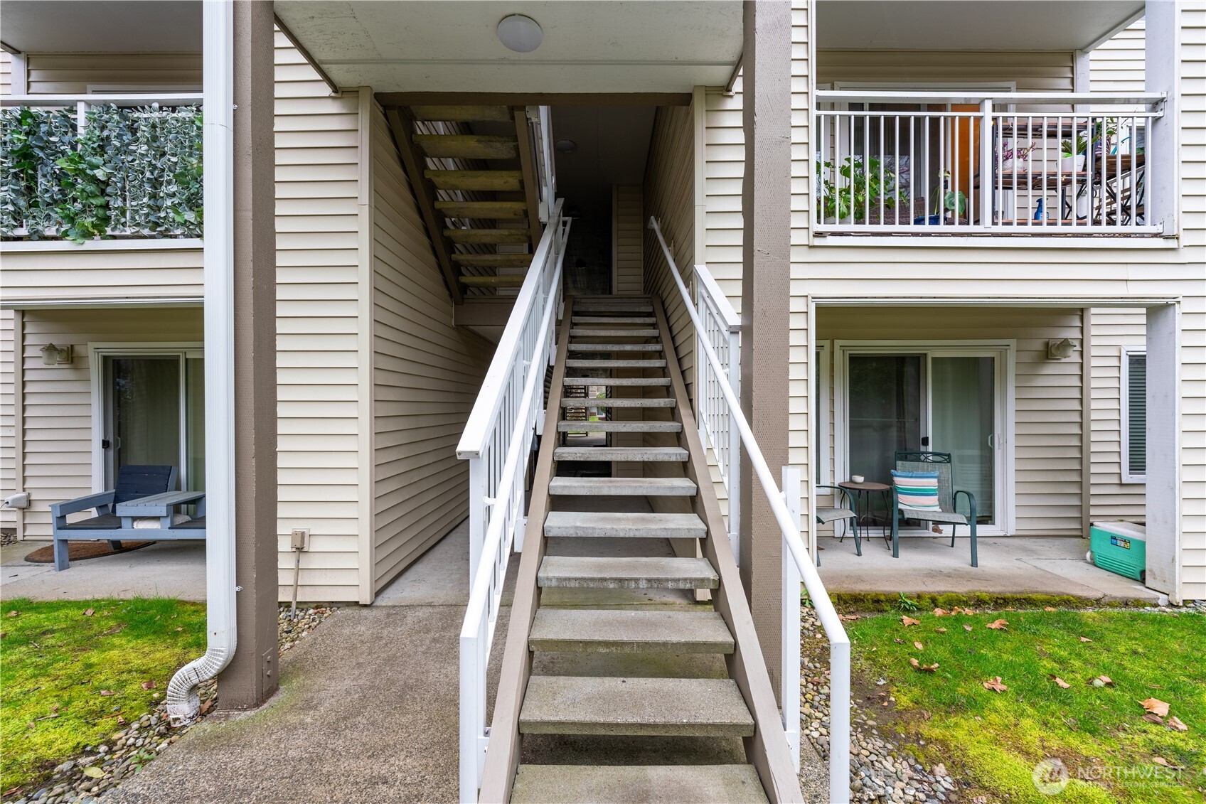 12303 Harbour Pointe Blvd U202