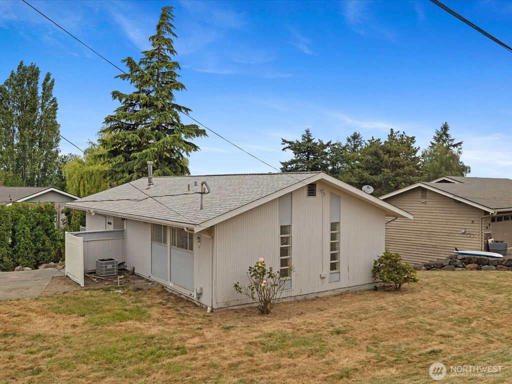 Photo of 3303 Wave Drive, Everett, WA 98203 (MLS # 2545780)