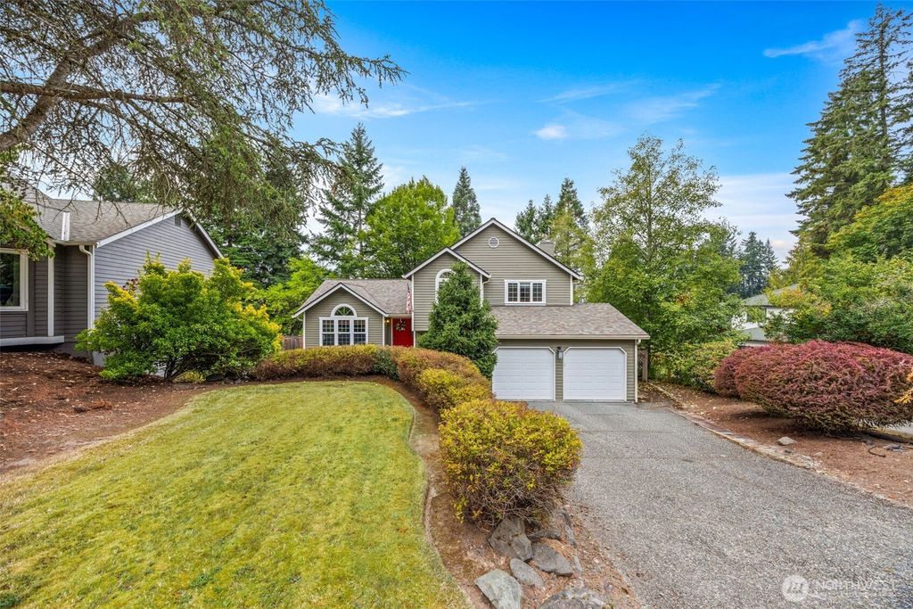 Photo of 17829 149th Avenue NE, Woodinville, WA 98072 (MLS # 2430706)